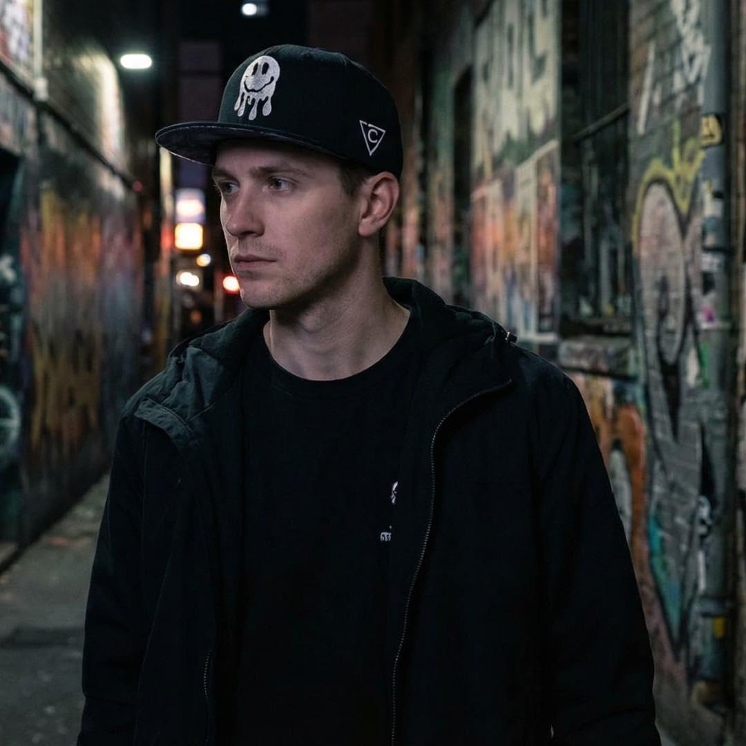 Capiche [99+ Variations] Special Series Snapback Cap - One Size Unisex Men